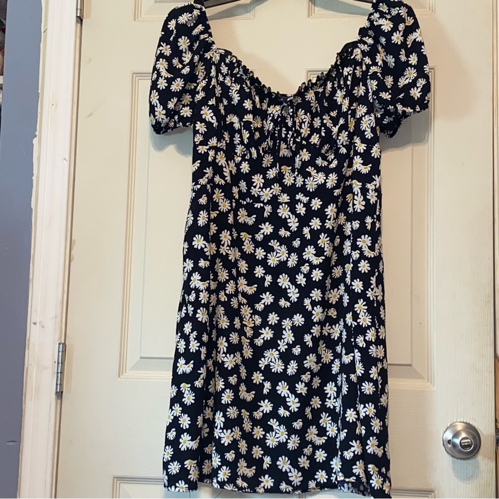 SHEIN CURVE Juniors Plus Size 3XL Daisy Floral Black Off The Shoulder Dress